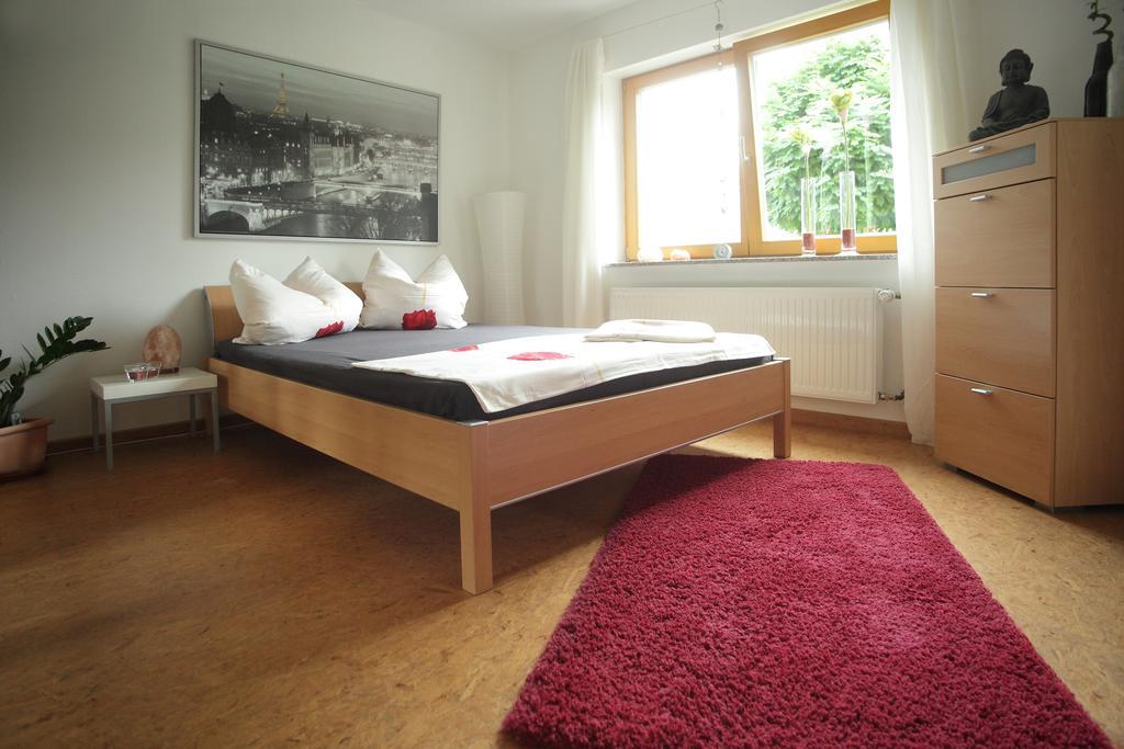 Ferienwohnung Schwarzwaldblick Bühlertal Kamer foto